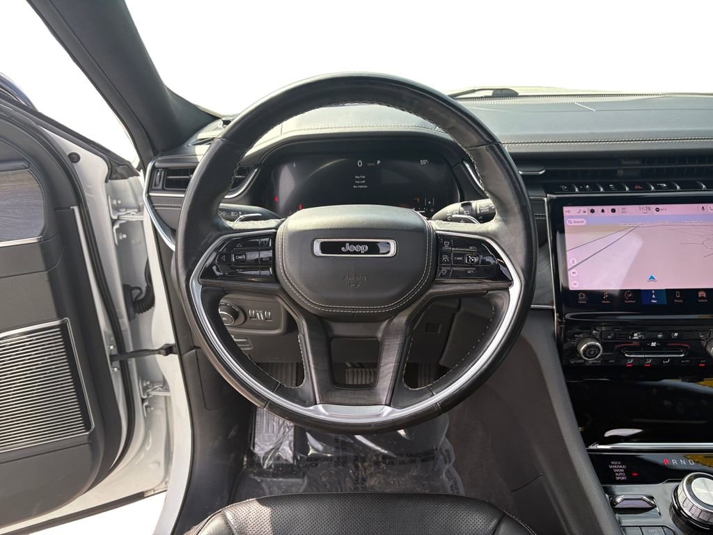 Used 2021 Jeep Grand Cherokee L Overland image 12