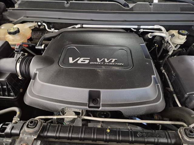 Used 2015 Chevrolet Colorado LT AWD/4WD image 21