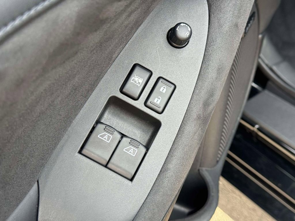 Certified 2024 Nissan Z Performance image 13