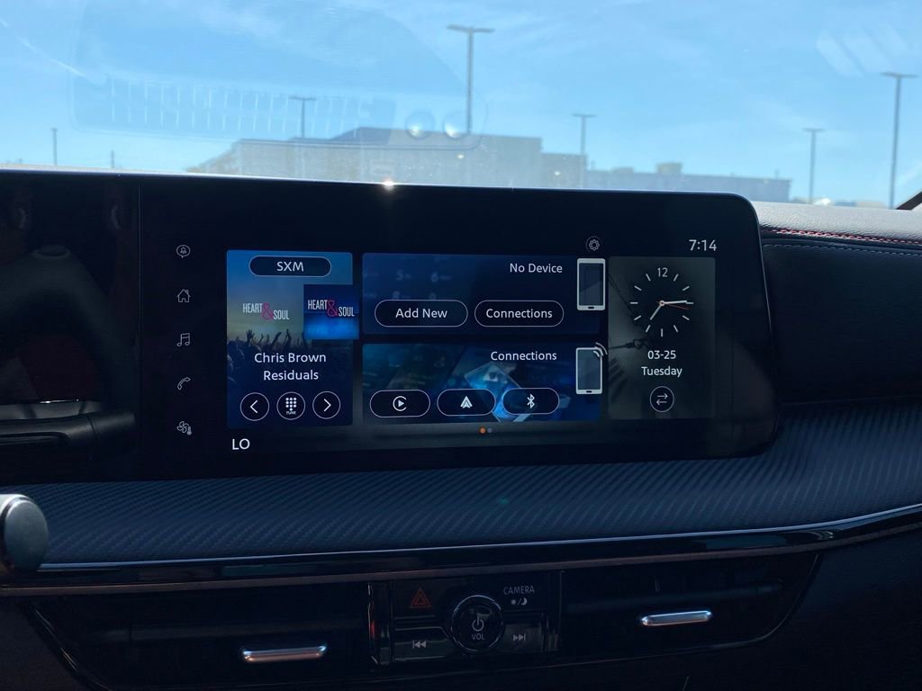 New 2025 Nissan Kicks SR image 26