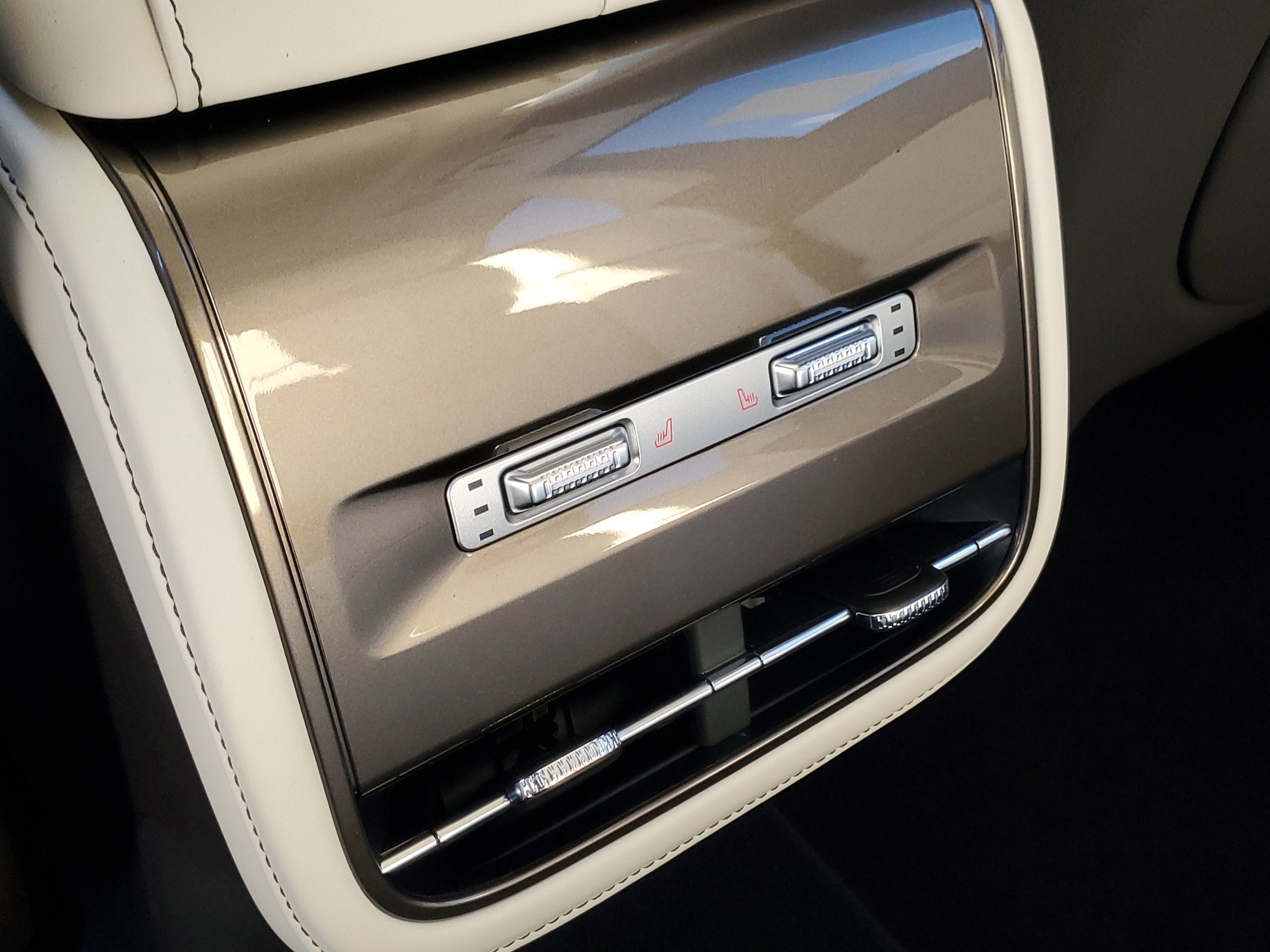 New 2026 Lincoln Nautilus Black Label AWD/4WD image 30