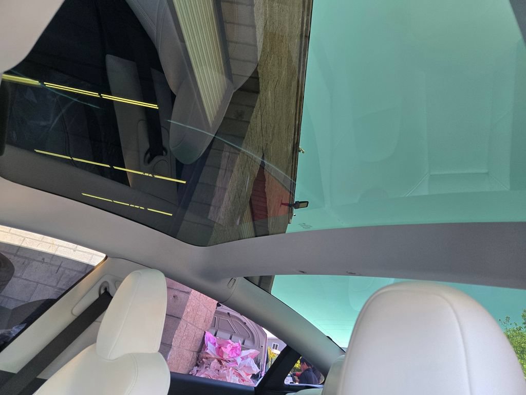 Used 2023 Tesla Model 3 Standard Range RWD image 17