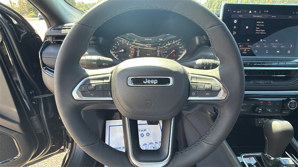 New 2026 Jeep Compass Limited image 21