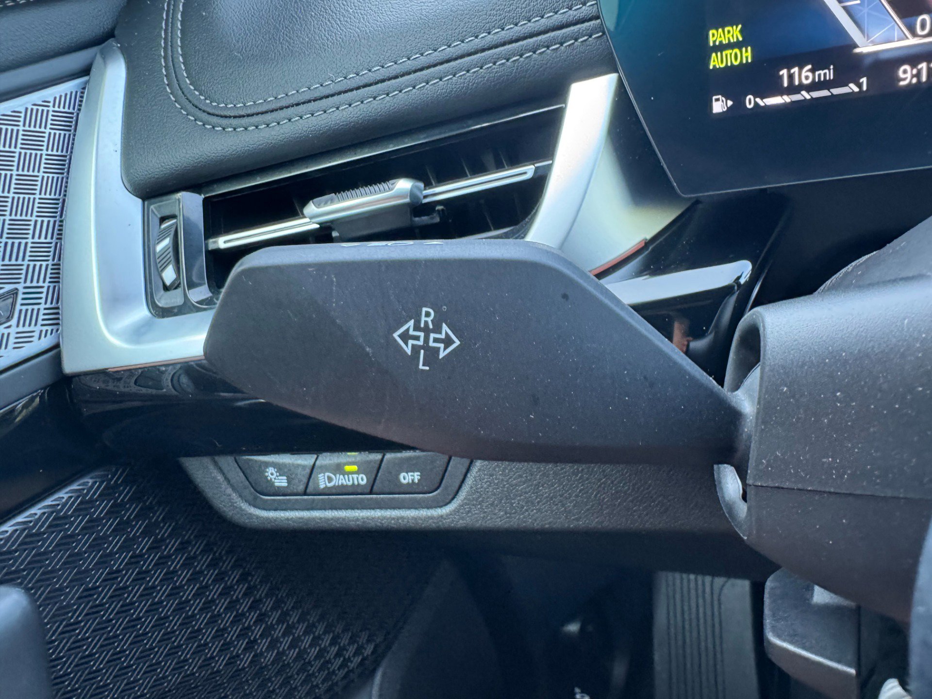 Used 2024 BMW X1 xDrive28i w/ Convenience Package image 60