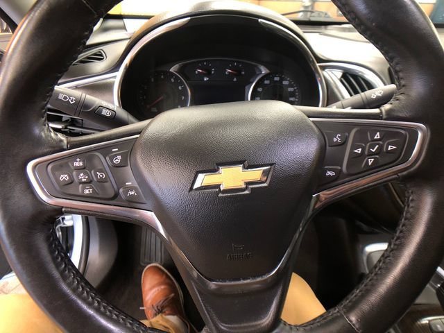 Used 2017 Chevrolet Malibu Premier w/ Premier Sun and Wheel Package FWD image 13