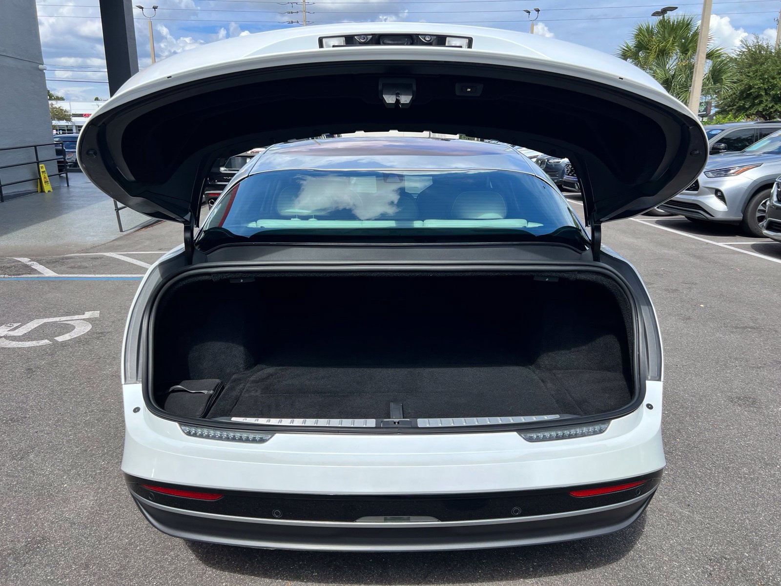 Used 2023 Lucid Air Grand Touring AWD/4WD image 19
