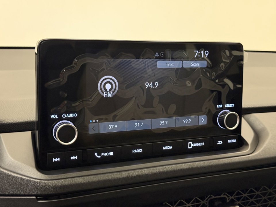 New 2025 Honda Accord SE image 17