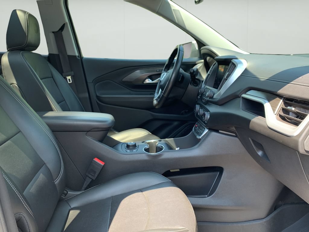 Used 2022 GMC Terrain SLT FWD image 36