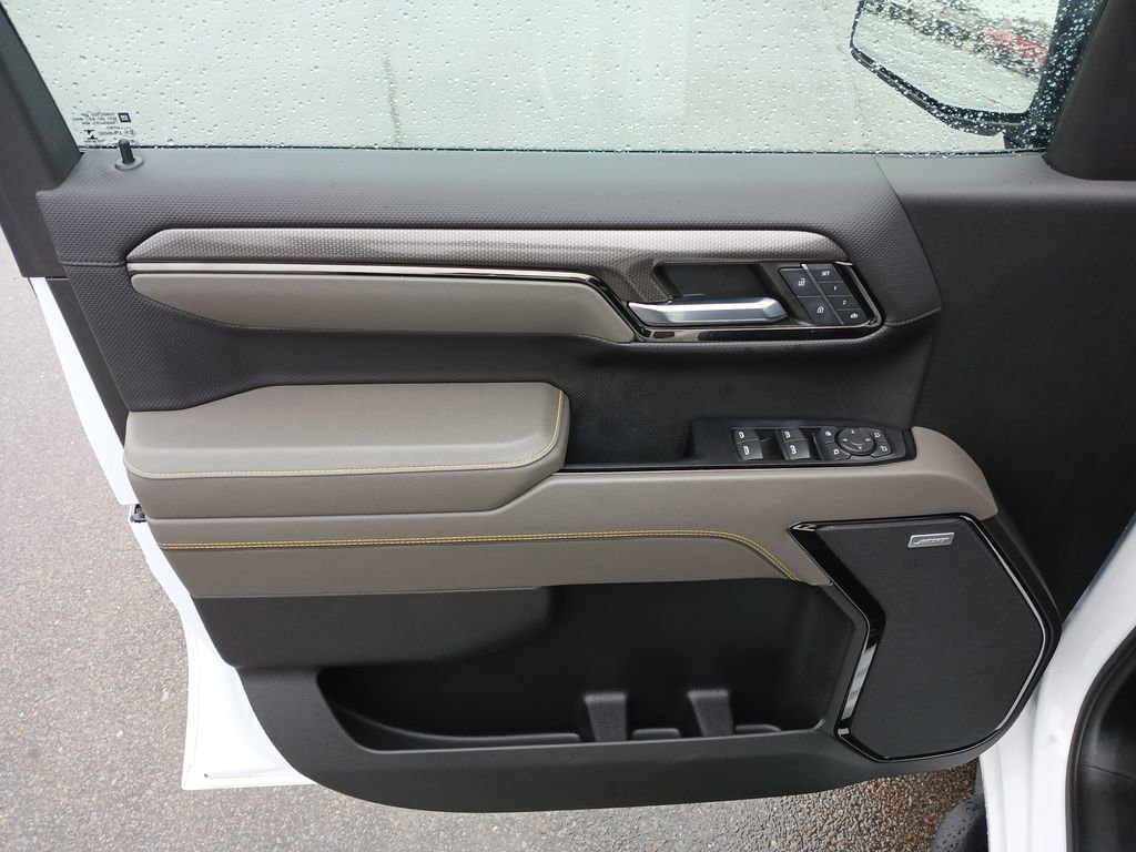 Used 2022 Chevrolet Silverado 1500 ZR2 w/ Technology Package AWD/4WD image 23