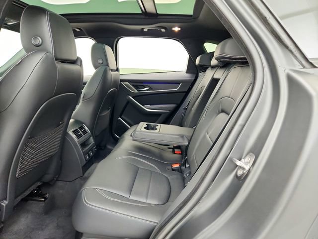 Used 2026 Jaguar F-PACE R-Dynamic S AWD/4WD image 28