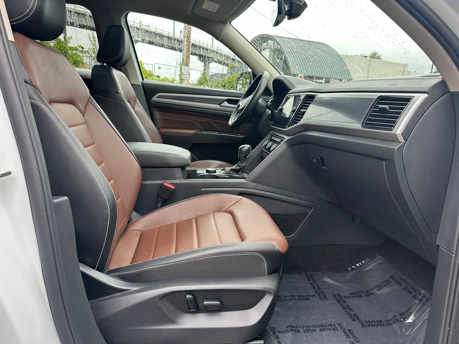 Used 2023 Volkswagen Atlas SEL Premium AWD/4WD image 10