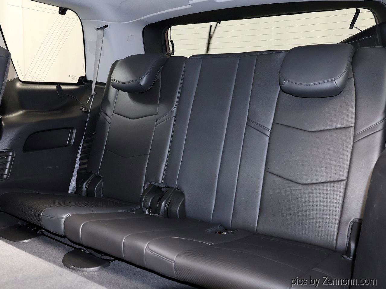 Used 2015 Cadillac Escalade Premium AWD/4WD image 13