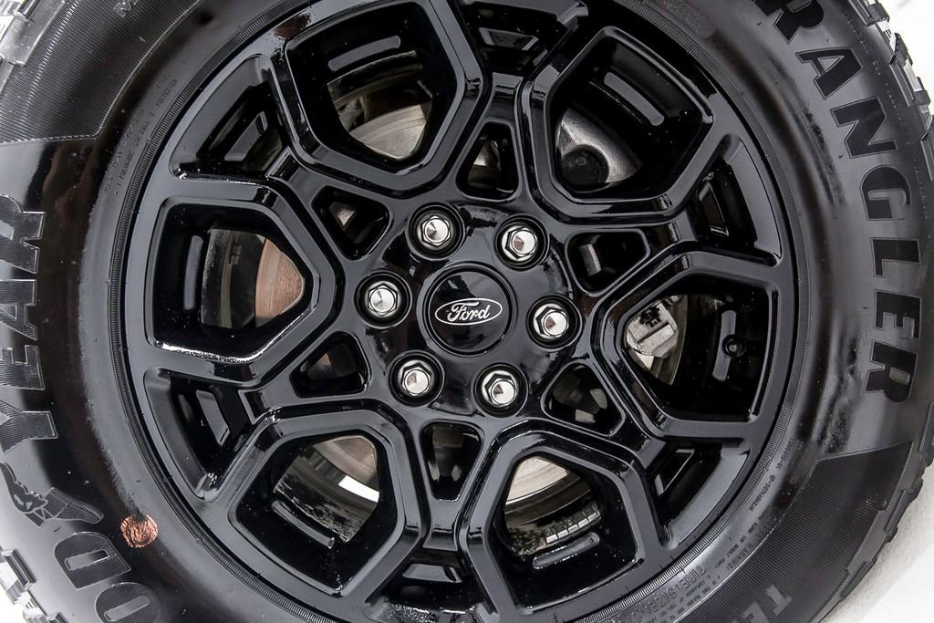 Used 2025 Ford F150 STX image 40