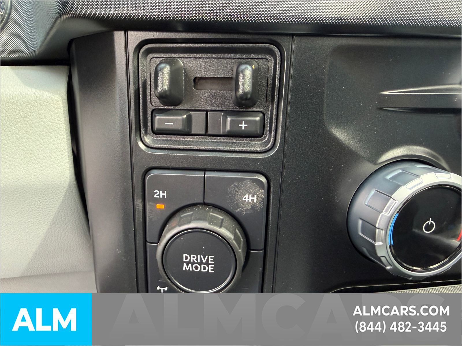 Certified 2023 Ford F250 Limited w/ FX4 Off-Road Package image 29