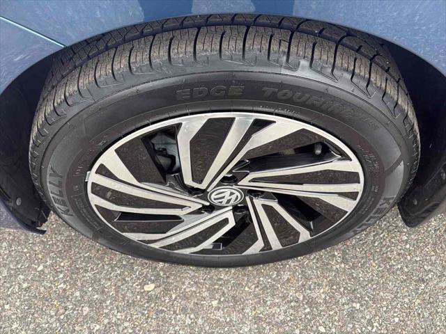 Used 2021 Volkswagen Jetta SEL Premium image 9