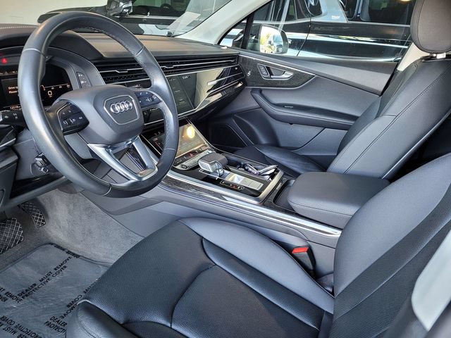 Used 2023 Audi Q7 3.0T Prestige w/ Prestige Package AWD/4WD image 10