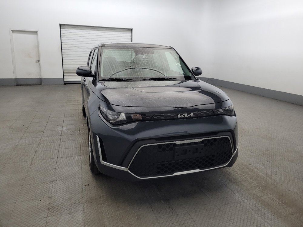 Used 2025 Kia Soul LX FWD image 14