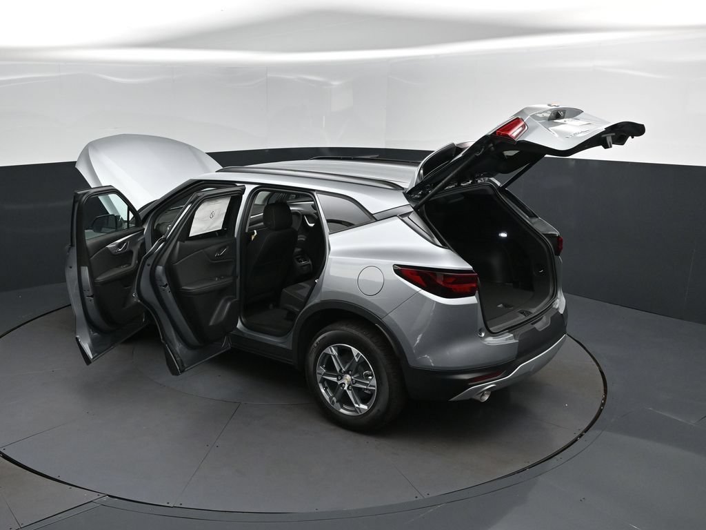 New 2026 Chevrolet Blazer LT w/ Convenience Package AWD/4WD image 47