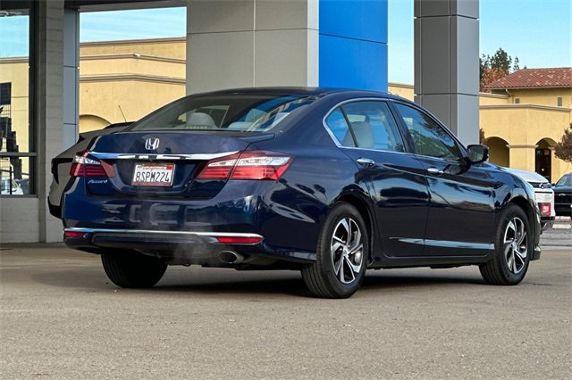 Used 2017 Honda Accord LX image 5