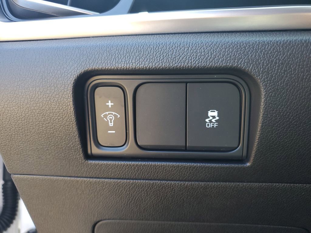 Used 2024 Kia Sorento S AWD/4WD image 23