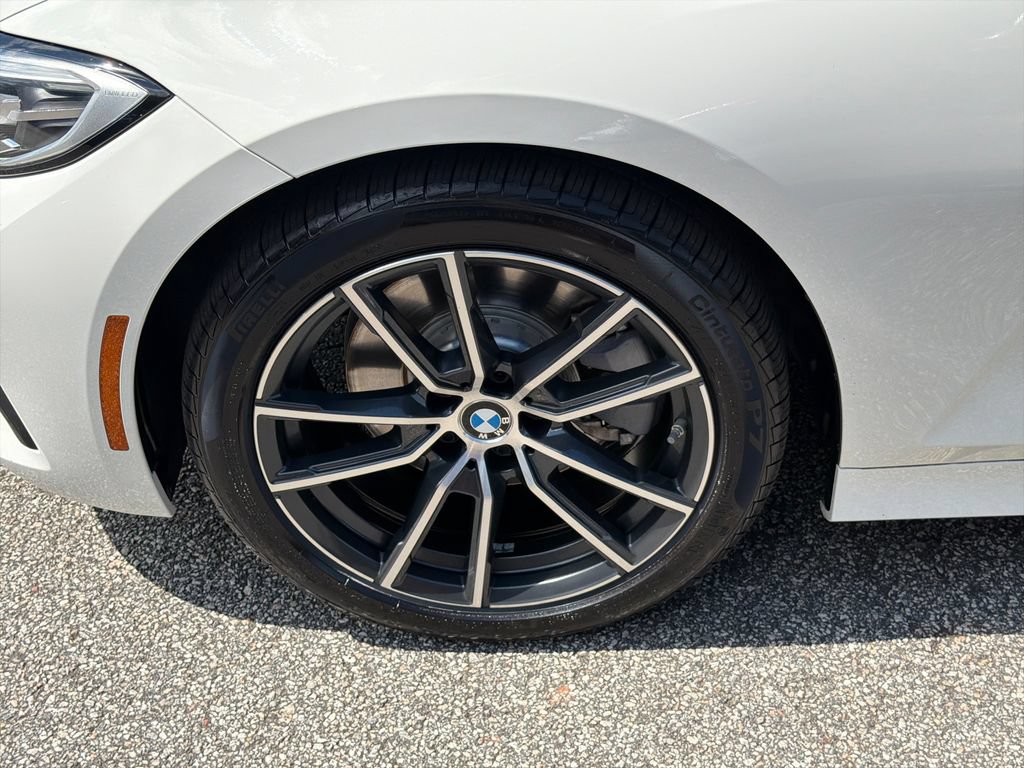 Used 2019 BMW 330i Sedan w/ Convenience Package RWD image 11