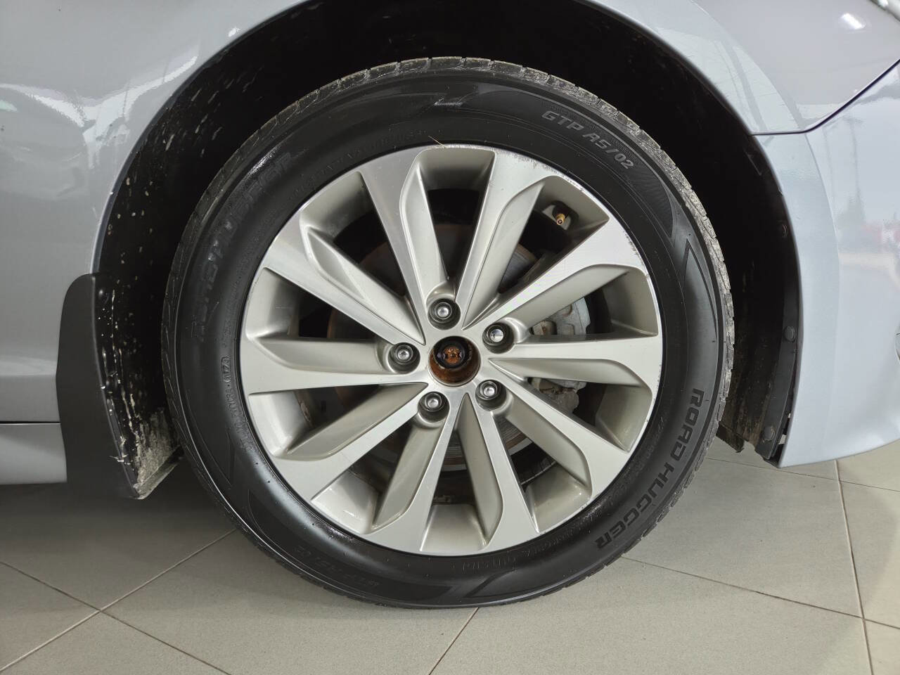 Used 2017 Hyundai Sonata Sport FWD image 9