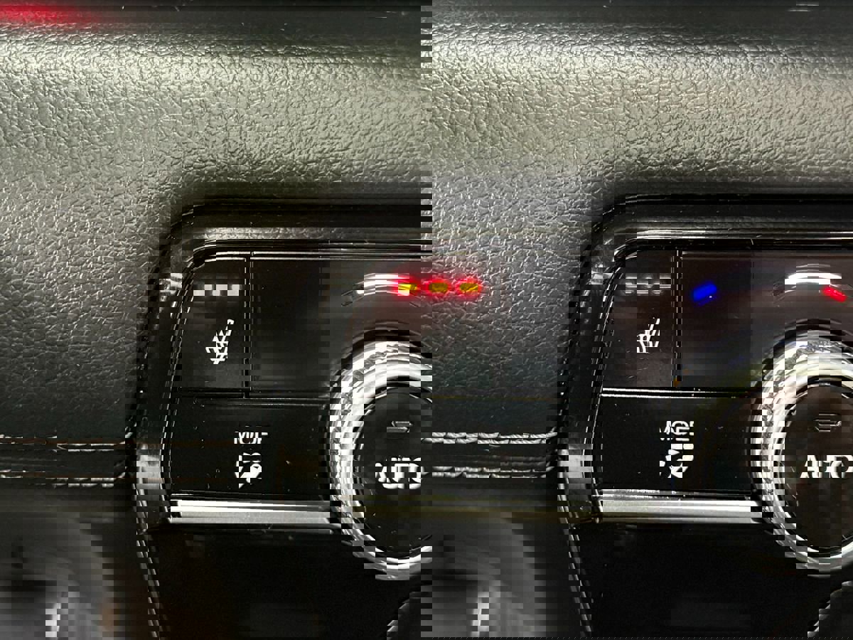 Used 2024 Honda Pilot Touring image 26