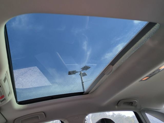 Used 2025 Volkswagen Jetta SE image 22