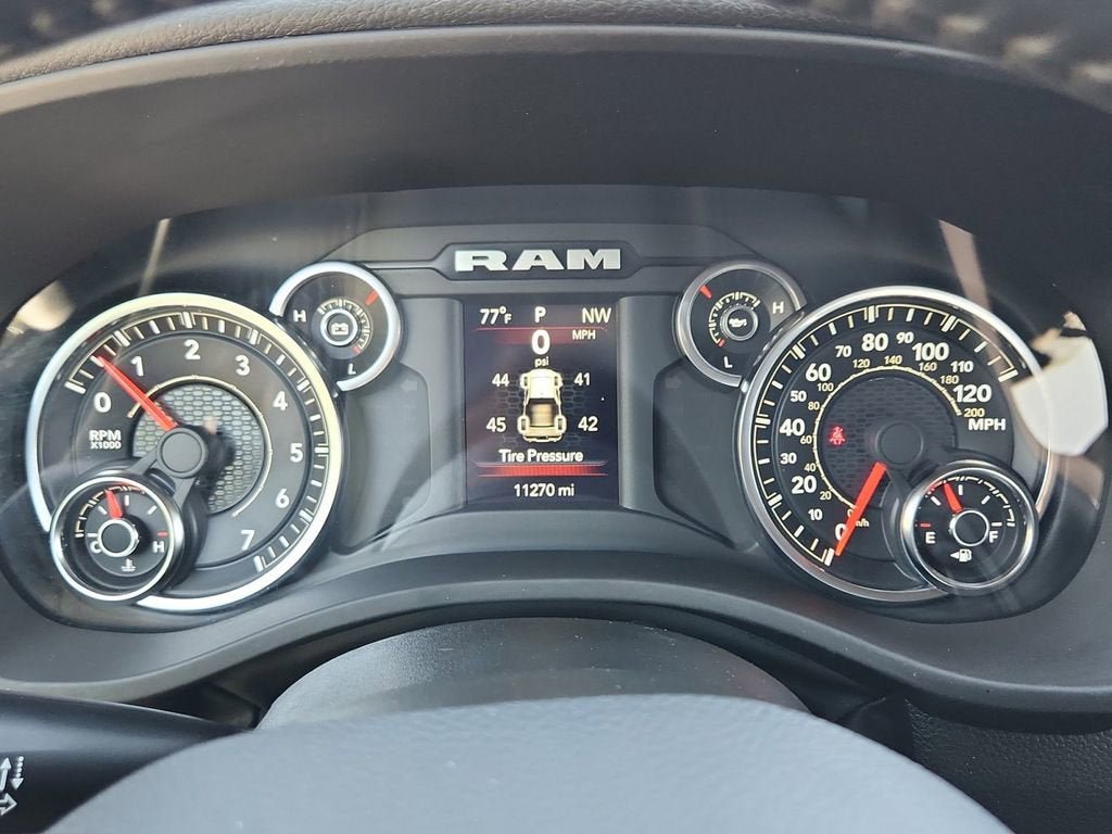 Used 2023 RAM 1500 Big Horn AWD/4WD image 23