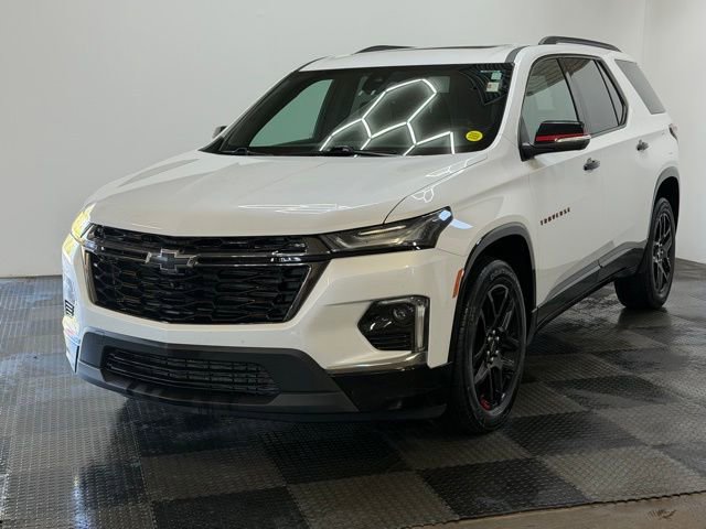 Used 2023 Chevrolet Traverse Premier w/ Redline Edition AWD/4WD image 6