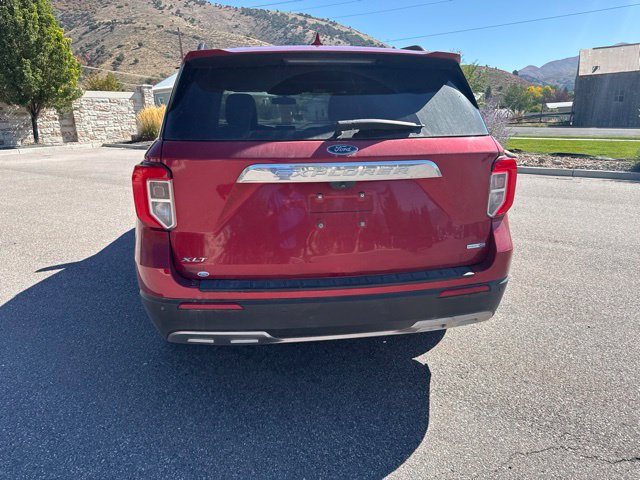 Used 2020 Ford Explorer XLT w/ Equipment Group 202A AWD/4WD image 7