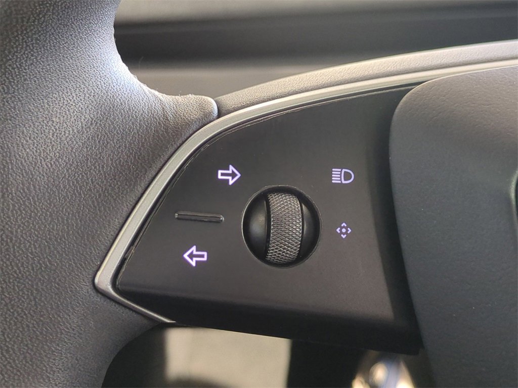 Used 2024 Tesla Model 3 Standard Range image 27