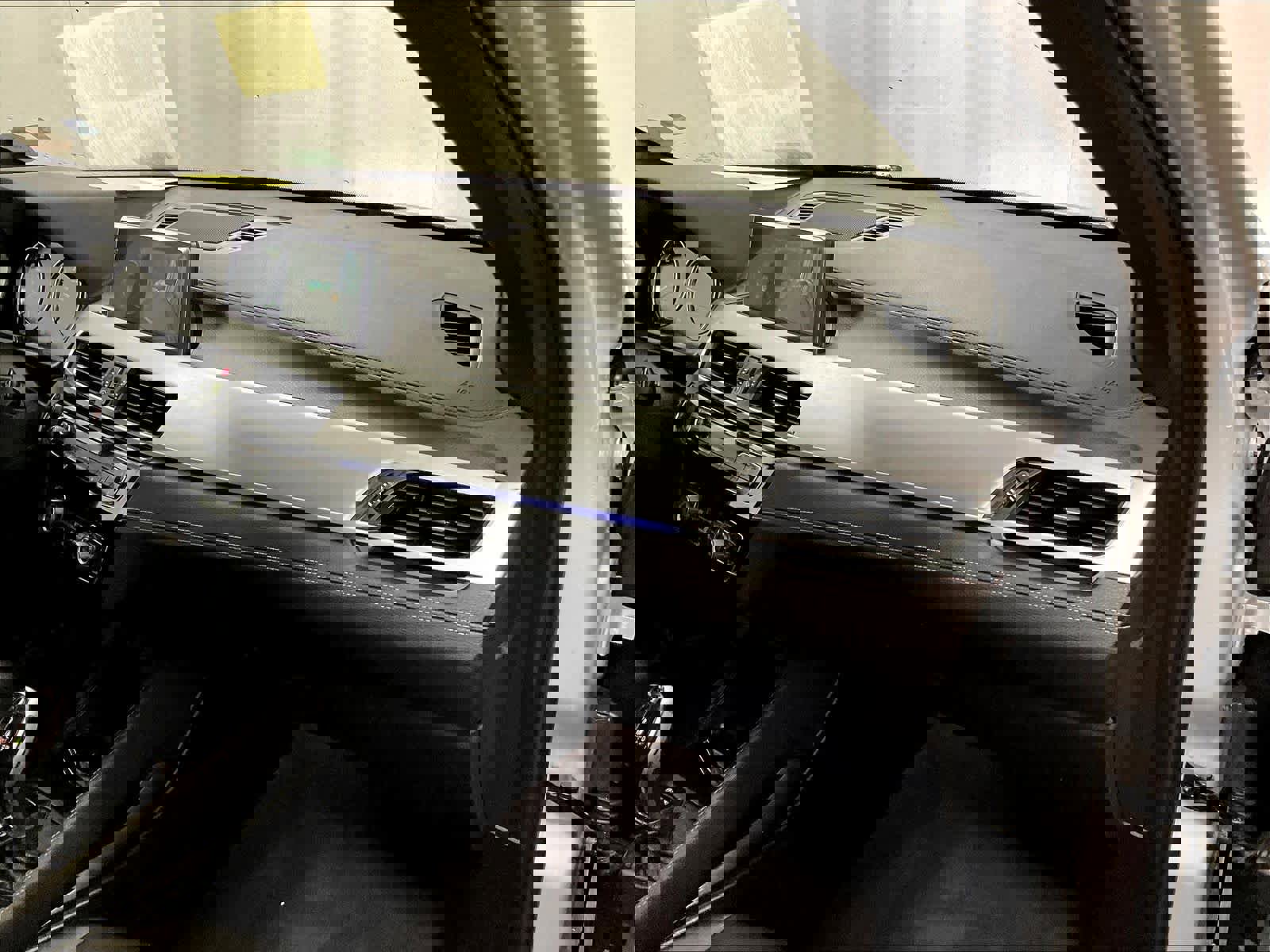 Used 2021 BMW X1 xDrive28i w/ Convenience Package image 13