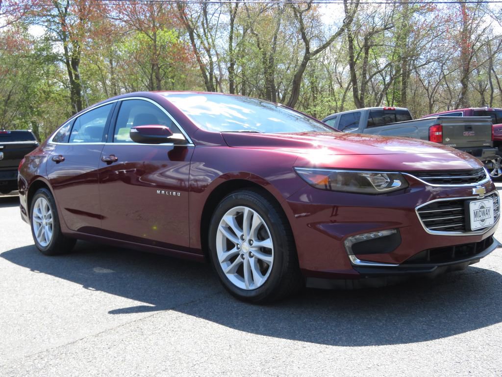 Used 2016 Chevrolet Malibu LT FWD image 3