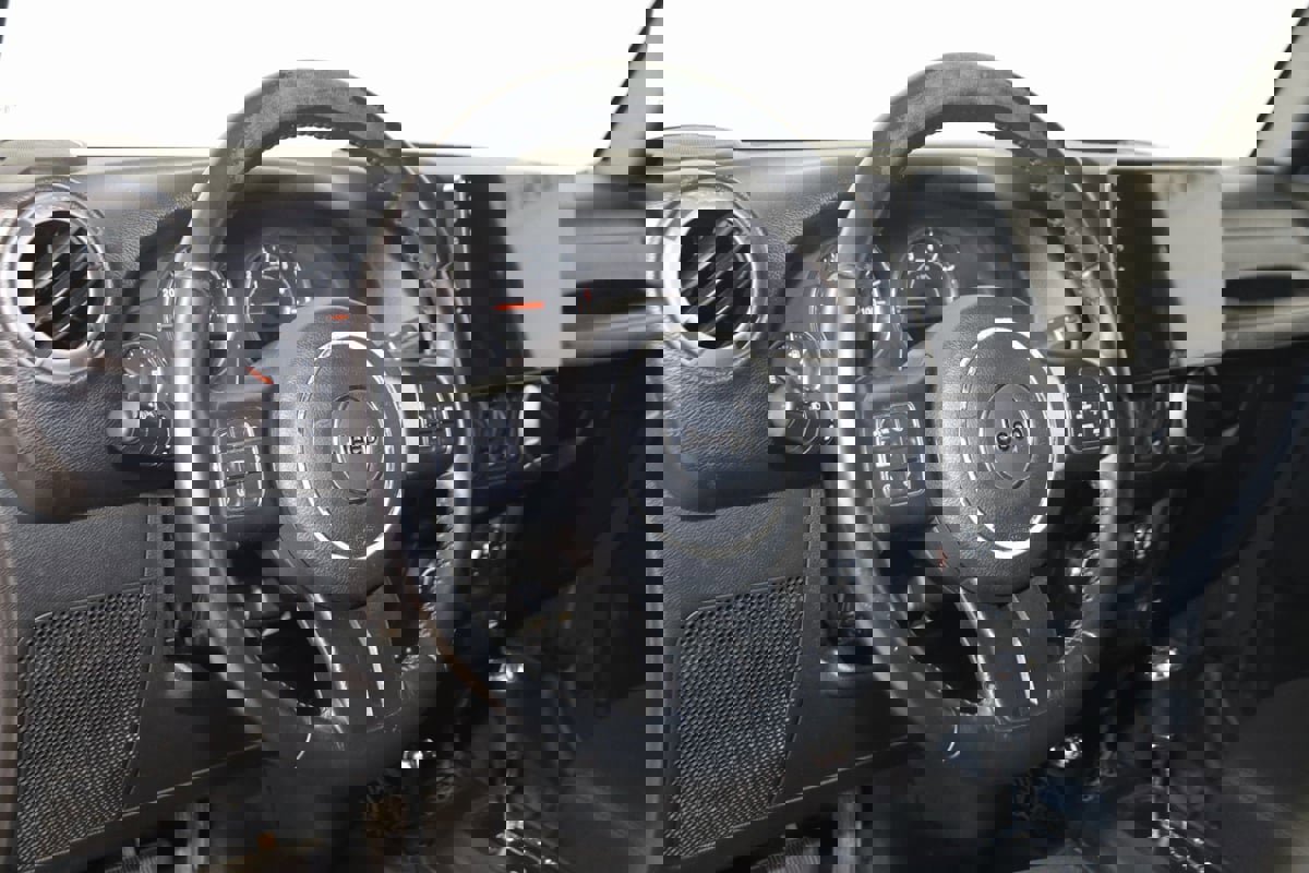 Used 2017 Jeep Wrangler Unlimited Sport w/ Quick Order Package 24S image 6