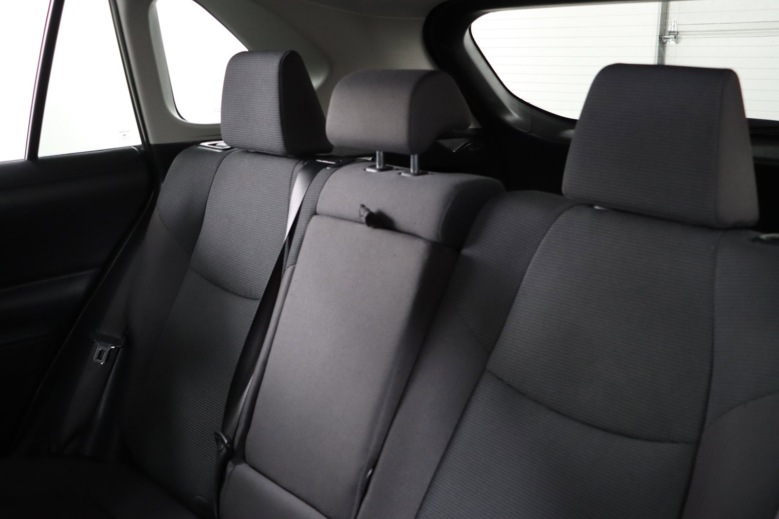 Used 2022 Toyota RAV4 LE image 24