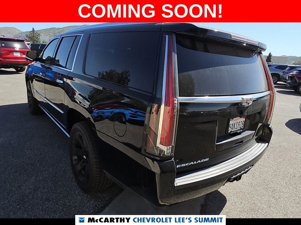 Used 2020 Cadillac Escalade ESV Platinum image 3