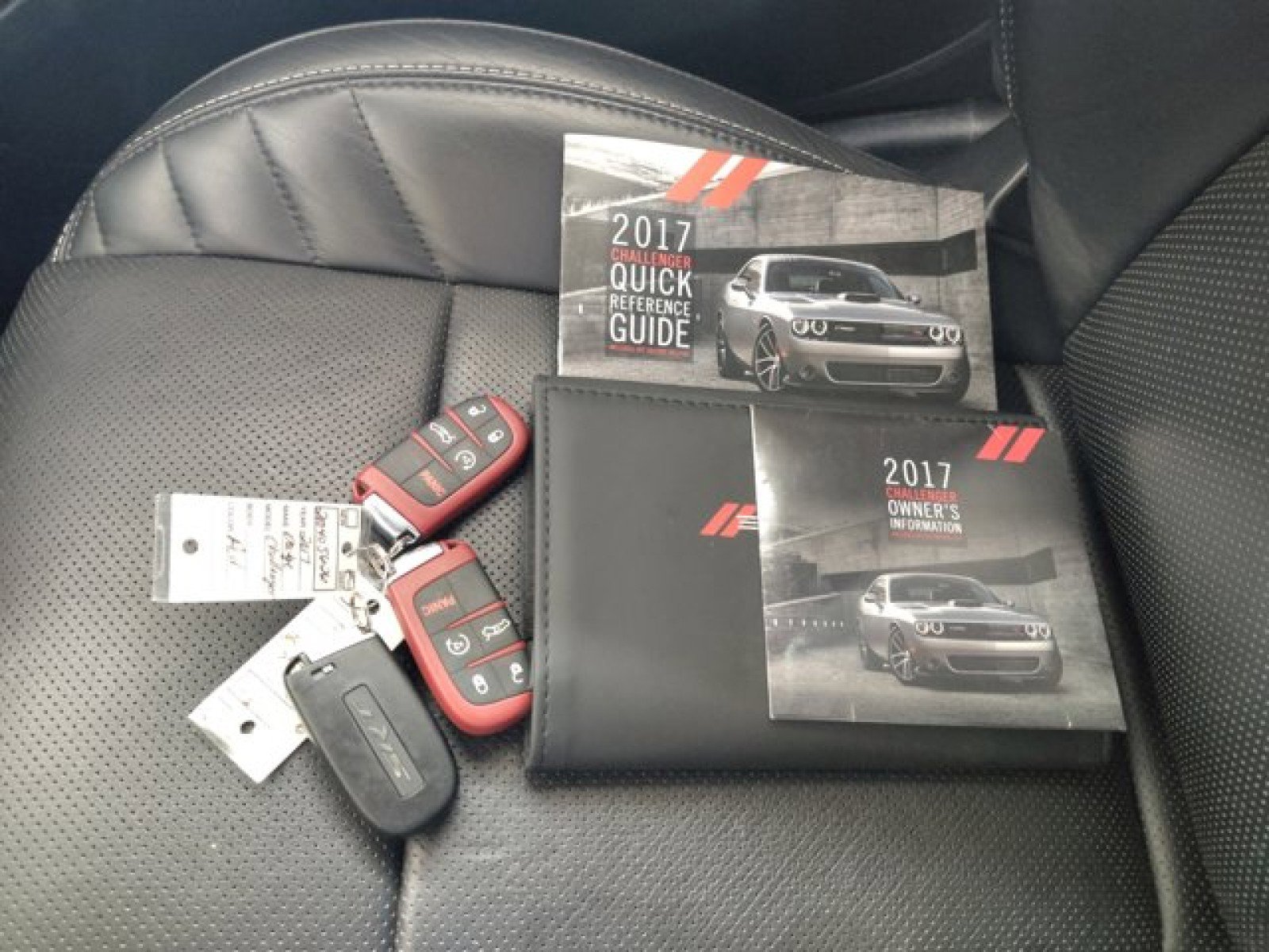 Used 2017 Dodge Challenger SRT Hellcat image 20