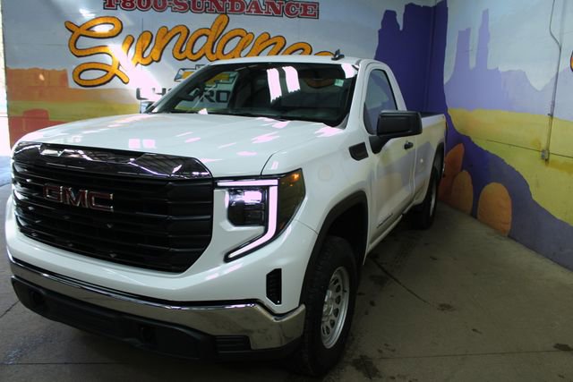 Used 2024 GMC Sierra 1500 Pro w/ Pro Value Package image 4