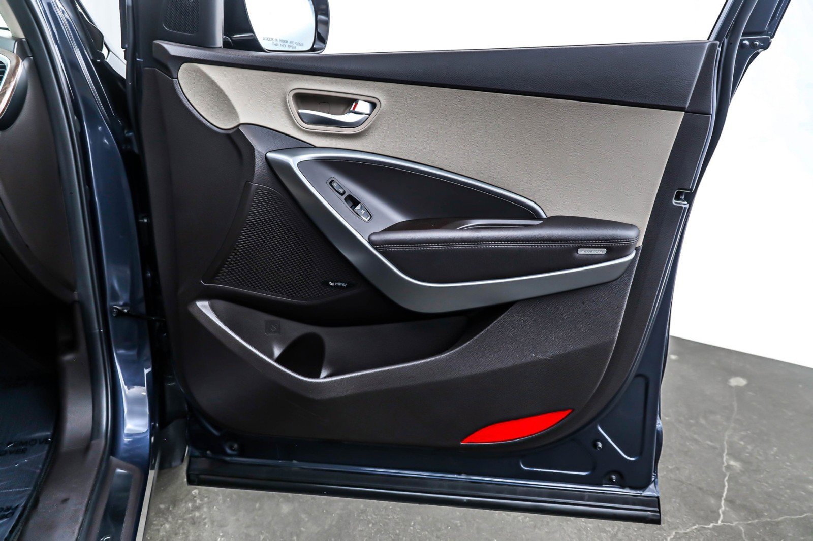 Used 2018 Hyundai Santa Fe Sport image 23