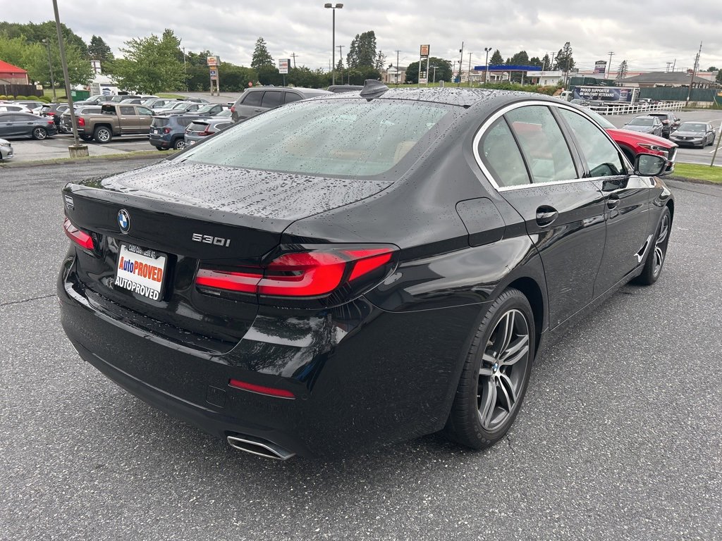 Used 2022 BMW 530i xDrive w/ Convenience Package image 7