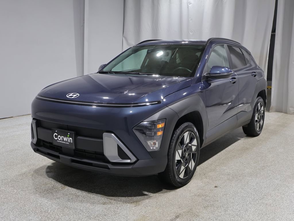 Used 2025 Hyundai Kona SEL image 7