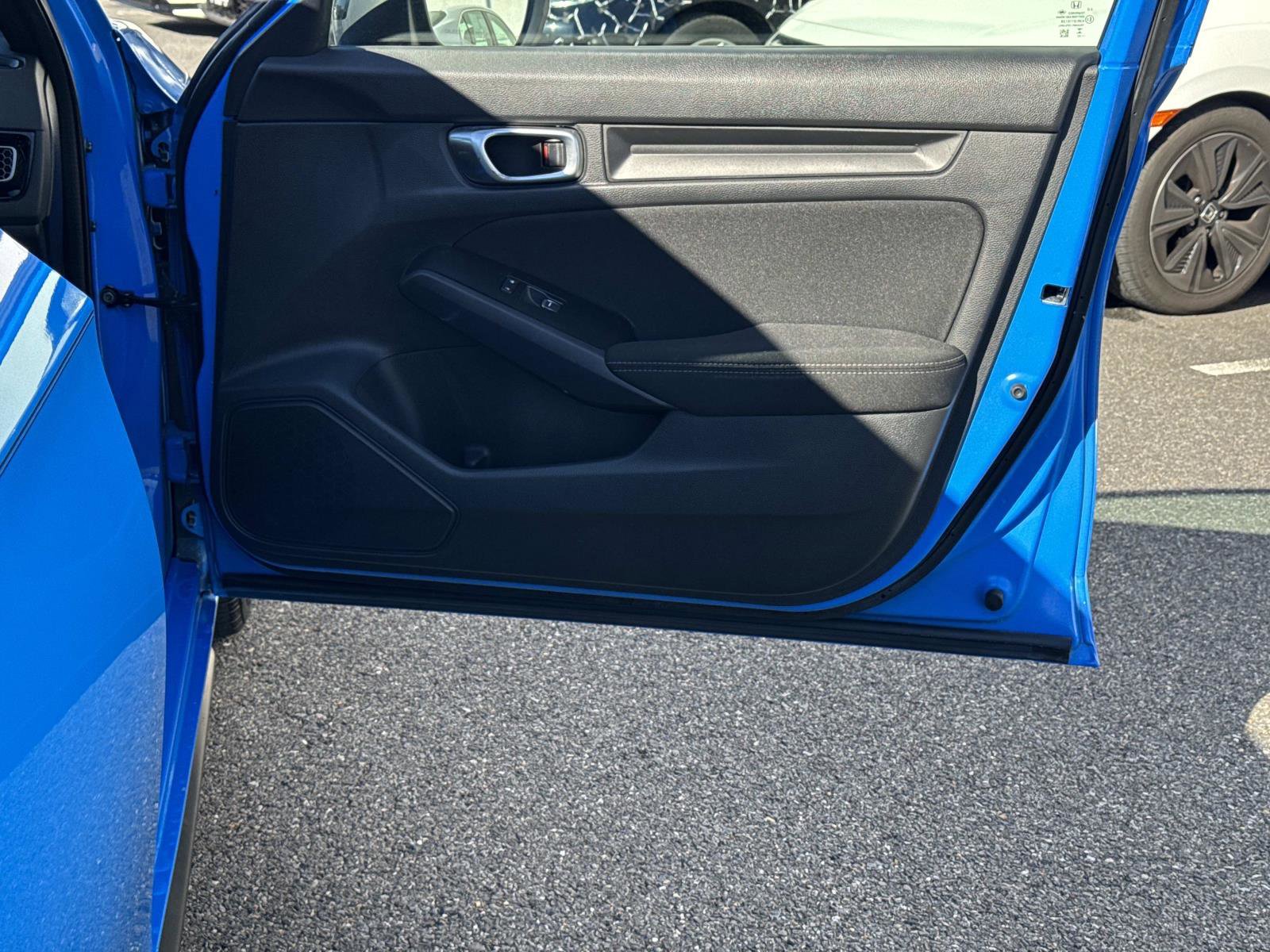 Used 2023 Honda Civic Sport image 13