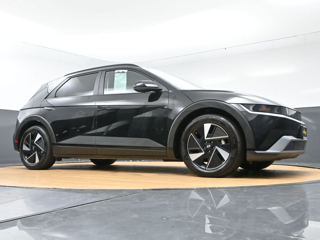 Used 2025 Hyundai Ioniq 5 SEL RWD image 48