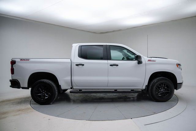Used 2024 Chevrolet Silverado 1500 LT Trail Boss w/ Protection Package image 8
