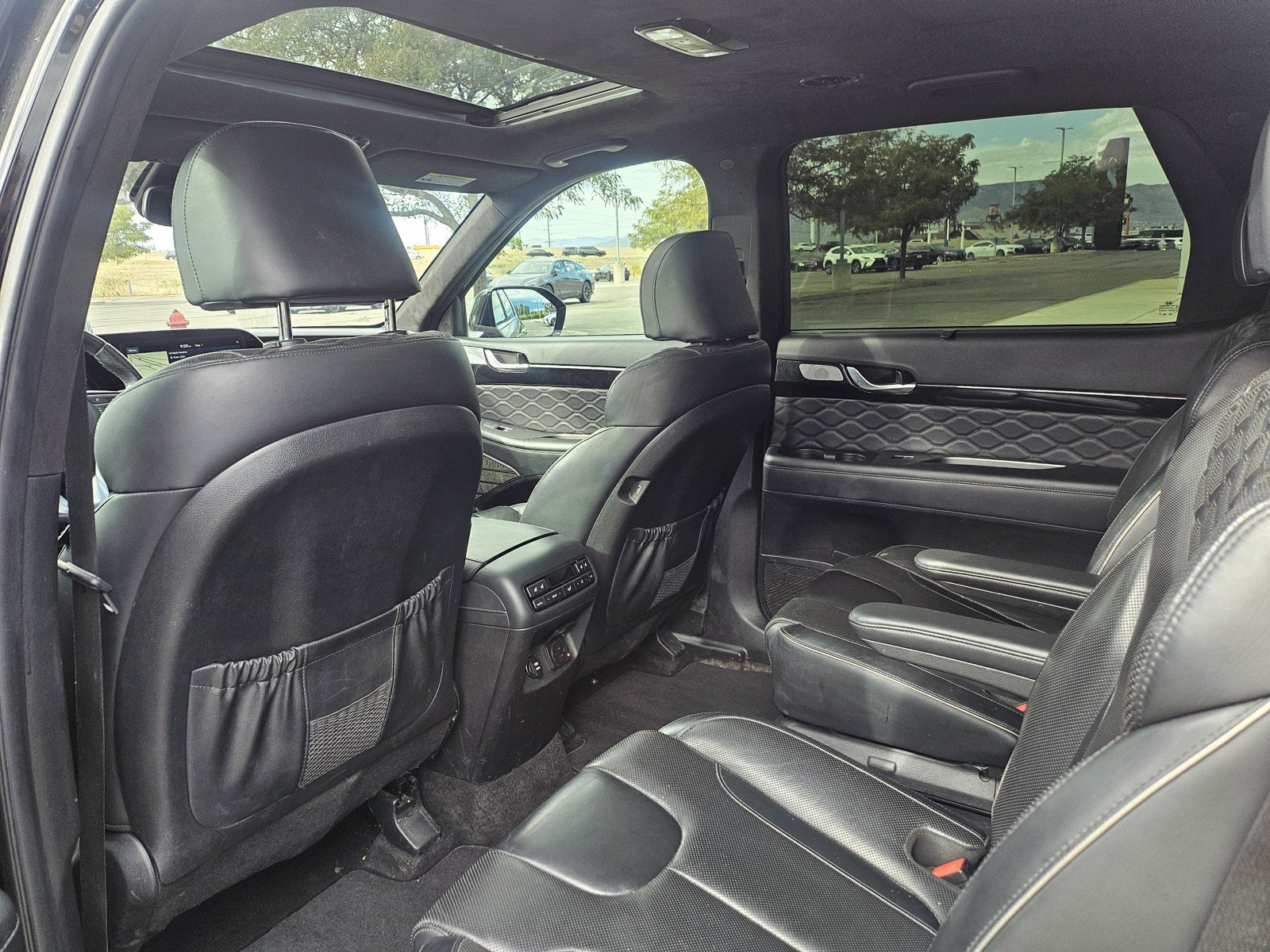 Used 2020 Hyundai Palisade Limited AWD/4WD image 16