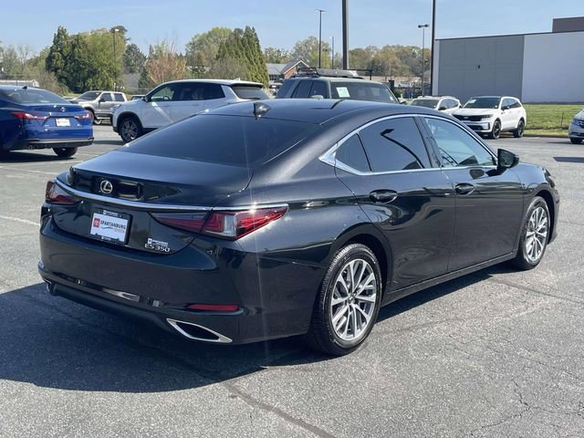 Used 2023 Lexus ES 350 w/ Accessory Package (Z2) image 6