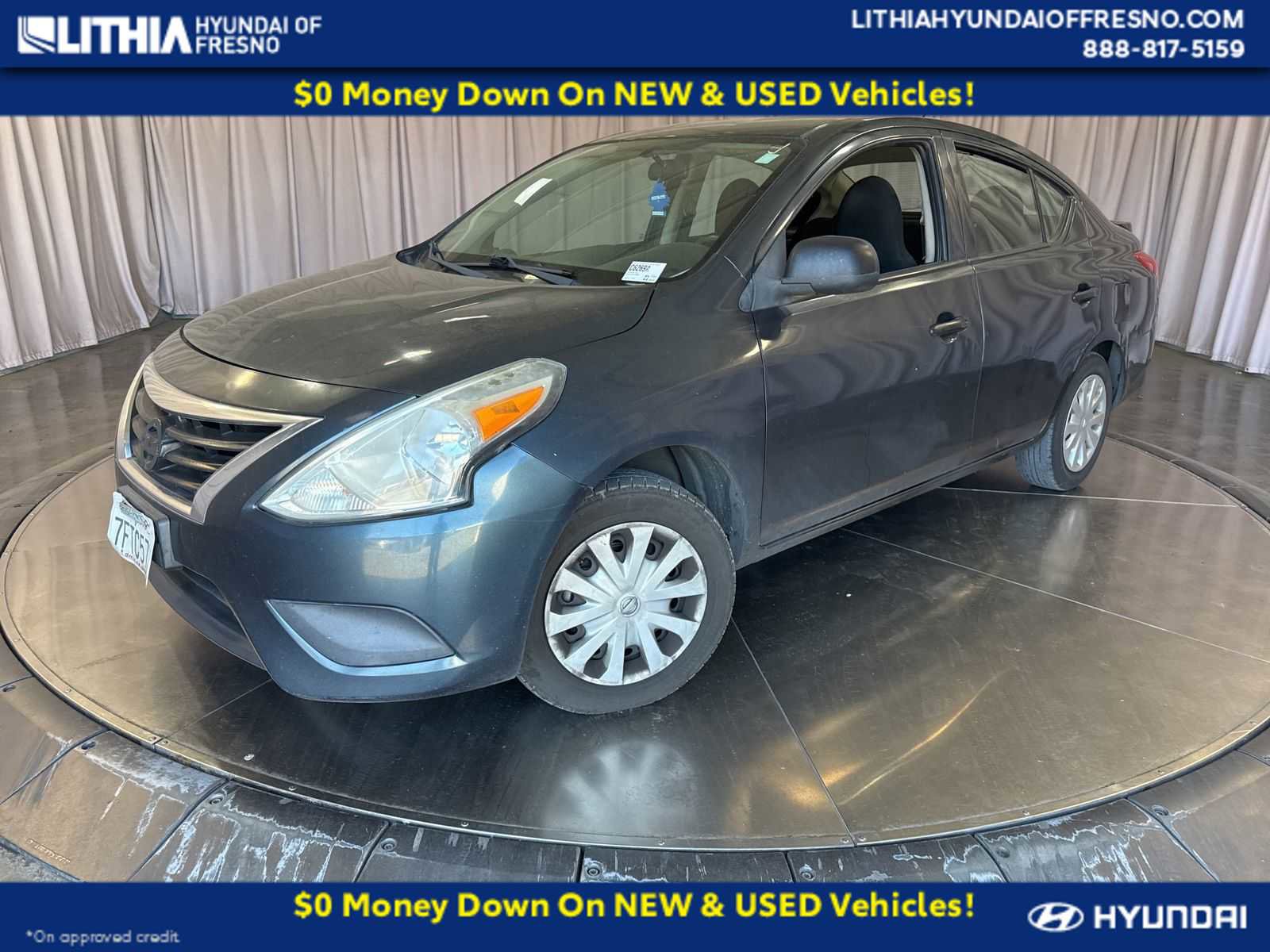 Used 2015 Nissan Versa S Plus FWD image 1