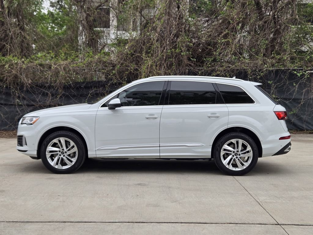 Certified 2023 Audi Q7 2.0T Premium w/ Convenience Package image 7