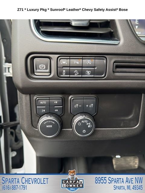 Used 2024 Chevrolet Suburban Z71 w/ Luxury Package image 22